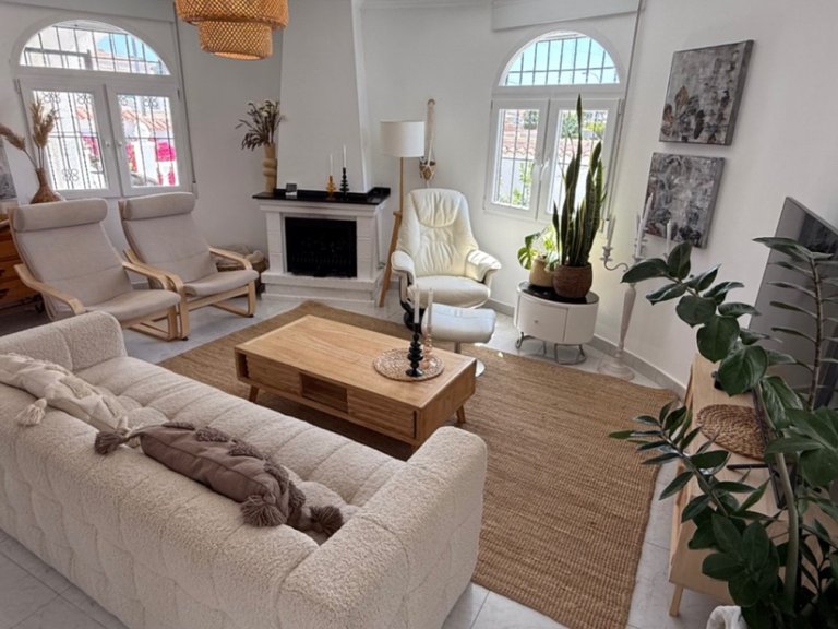 Villa for Sale in Torrevieja, Alicante 7