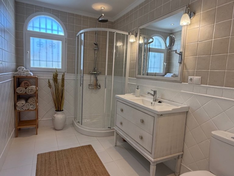 Villa for Sale in Torrevieja, Alicante 21
