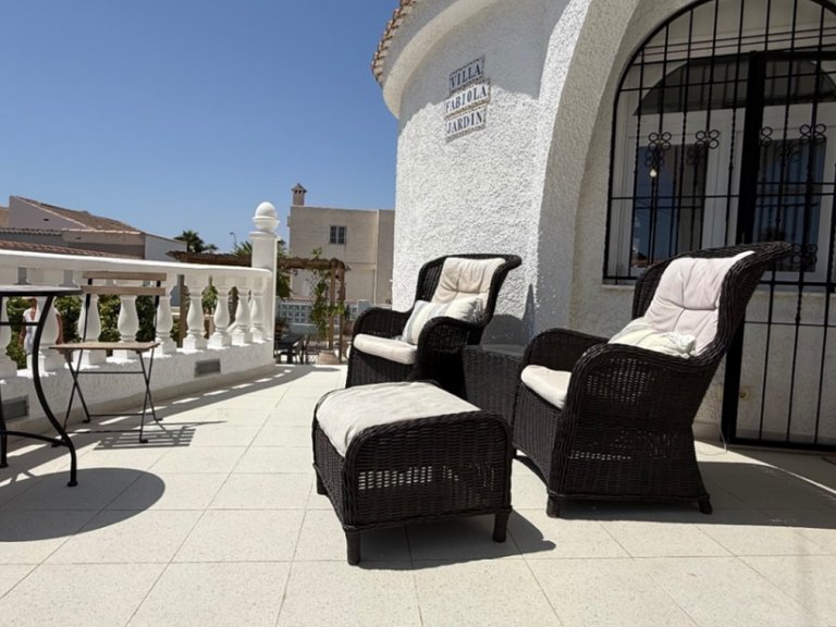 Villa for Sale in Torrevieja, Alicante 33