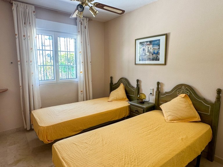 Town House for Sale in Orihuela Costa, Alicante 16