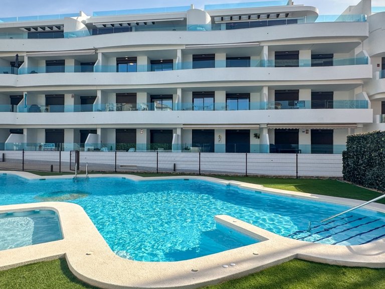 Apartment for Sale in Orihuela Costa, Alicante 2