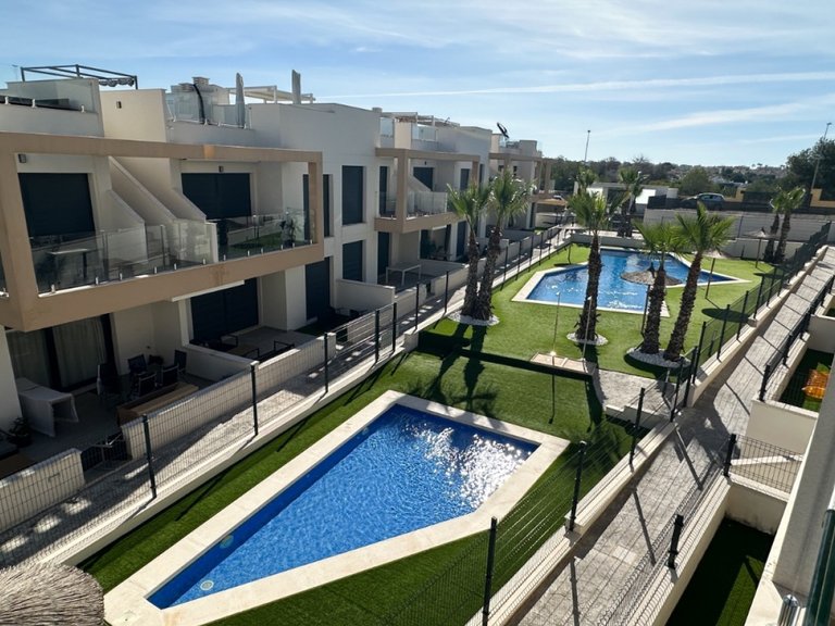 Villa for Sale in Orihuela Costa, Alicante 1