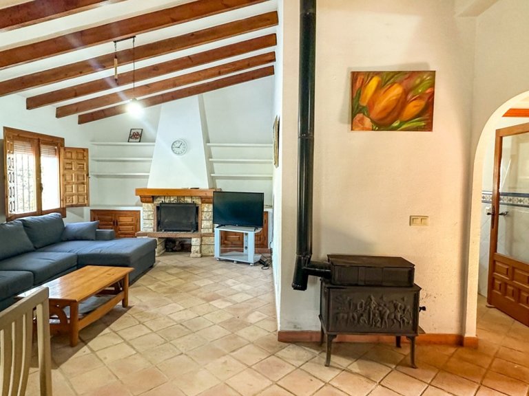Villa for Sale in Orihuela Costa, Alicante 10