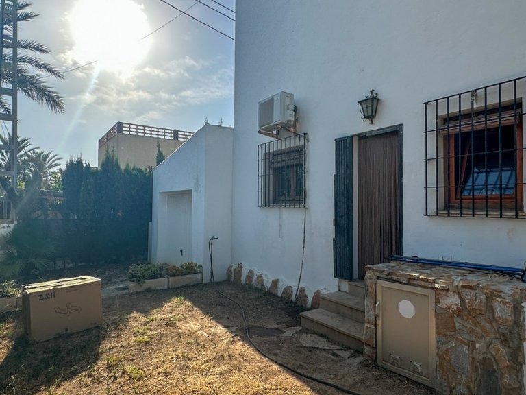 Villa for Sale in Orihuela Costa, Alicante 40