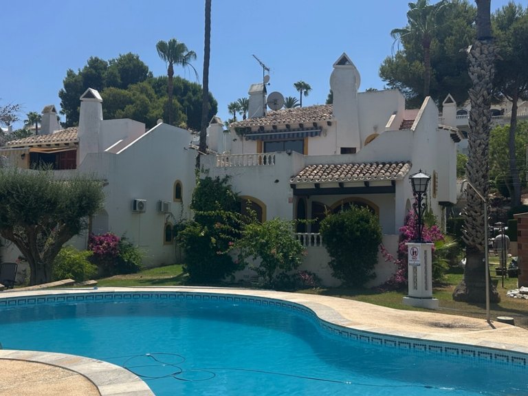 Villa for Sale in Orihuela Costa, Alicante 4