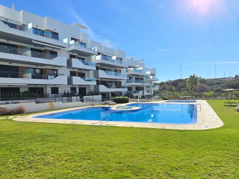 Apartment for Sale in Orihuela Costa, Alicante 2