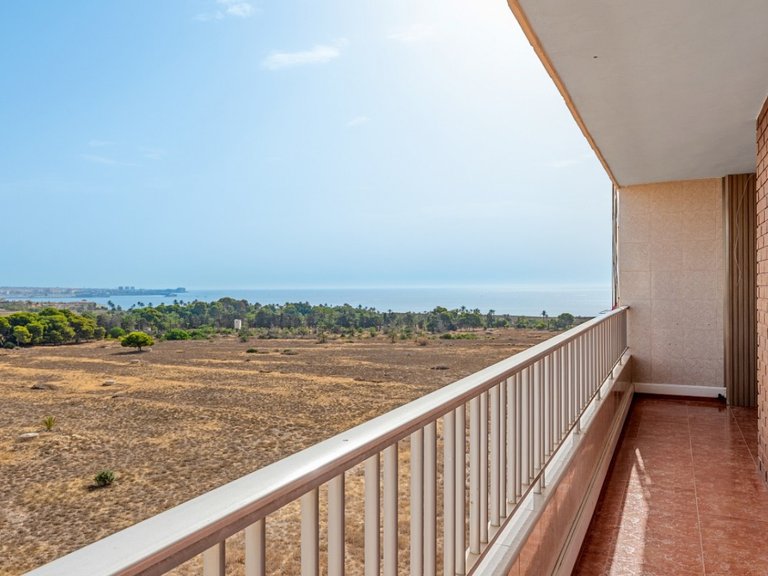 Apartment for Sale in Orihuela Costa, Alicante 2