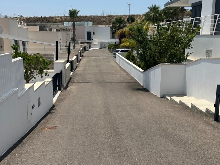 Villa for Sale in San Miguel De Salinas, Alicante 38