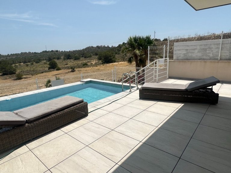 Villa for Sale in San Miguel De Salinas, Alicante 49