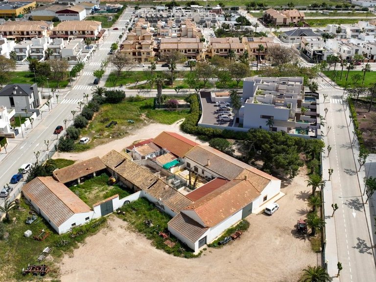 Villa for Sale in Pilar De La Horadada, Alicante 4