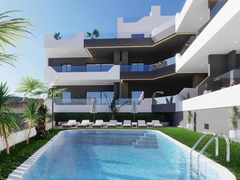 Apartment for Sale in Benijófar, Alicante 2