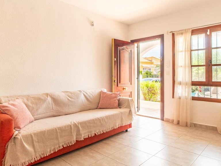 Villa for Sale in Torrevieja, Alicante 5