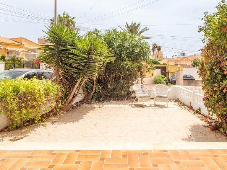 Villa for Sale in Torrevieja, Alicante 18
