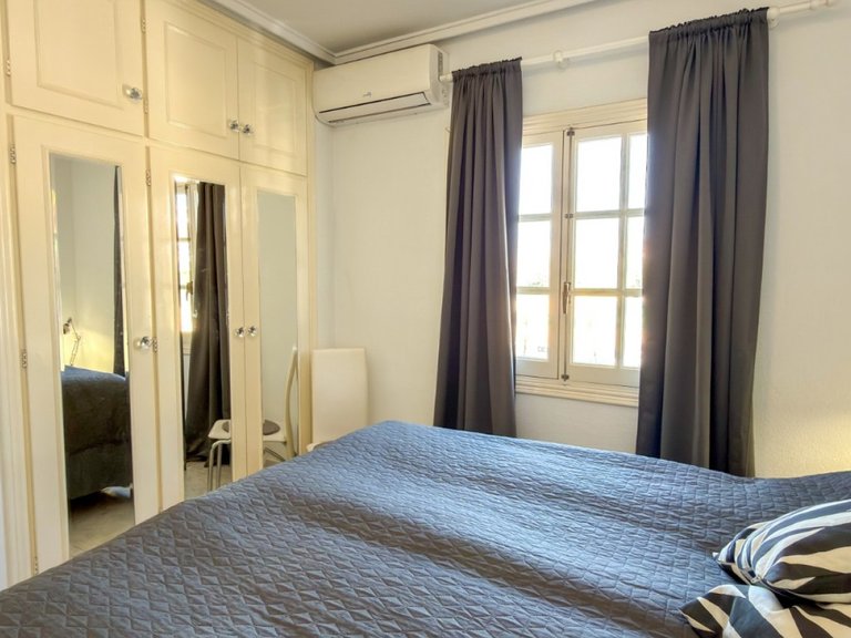 Apartment for Sale in Torrevieja, Alicante 25