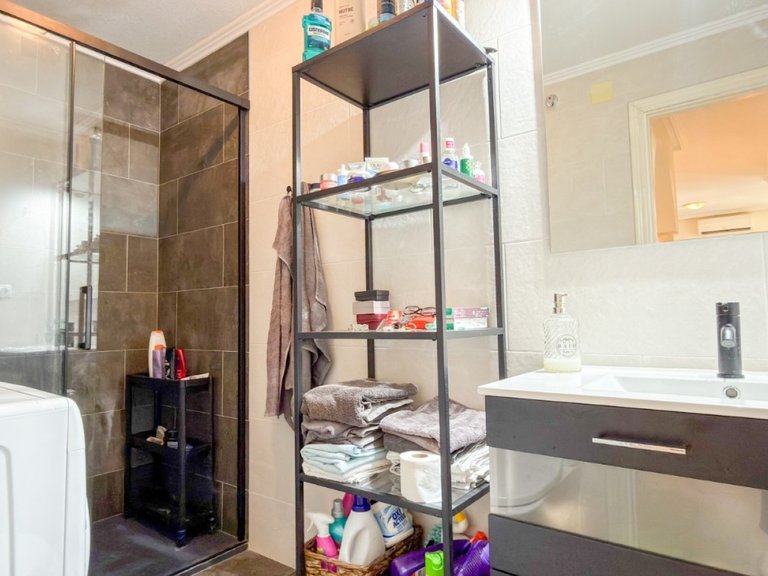 Apartment for Sale in Torrevieja, Alicante 28