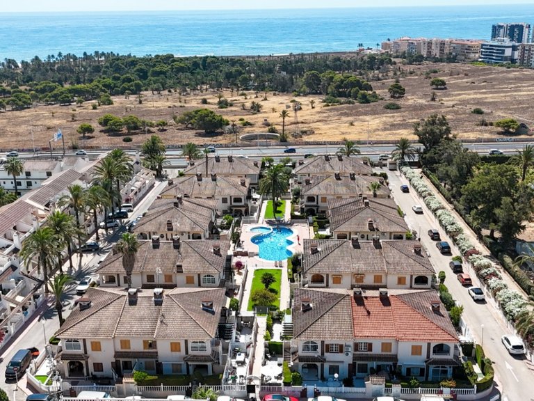 Apartment for Sale in Torrevieja, Alicante 38