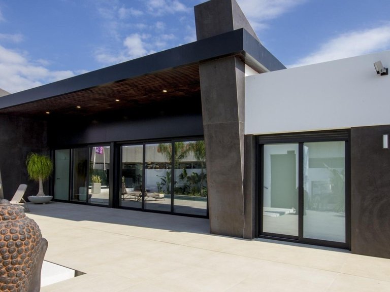 Villa for Sale in Rojales, Alicante 1
