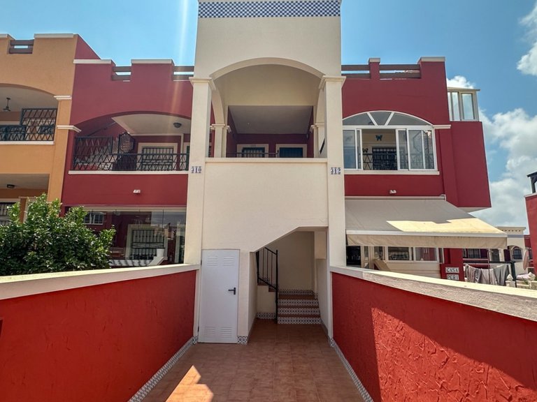 Villa for Sale in Orihuela Costa, Alicante 1