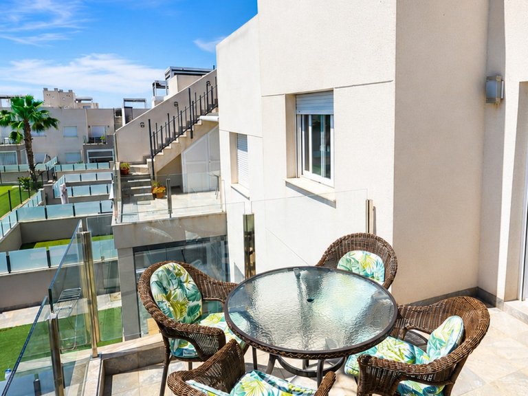 Apartment for Sale in Torrevieja, Alicante 1