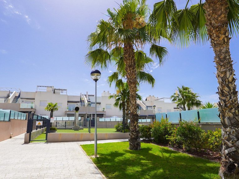 Apartment for Sale in Torrevieja, Alicante 44