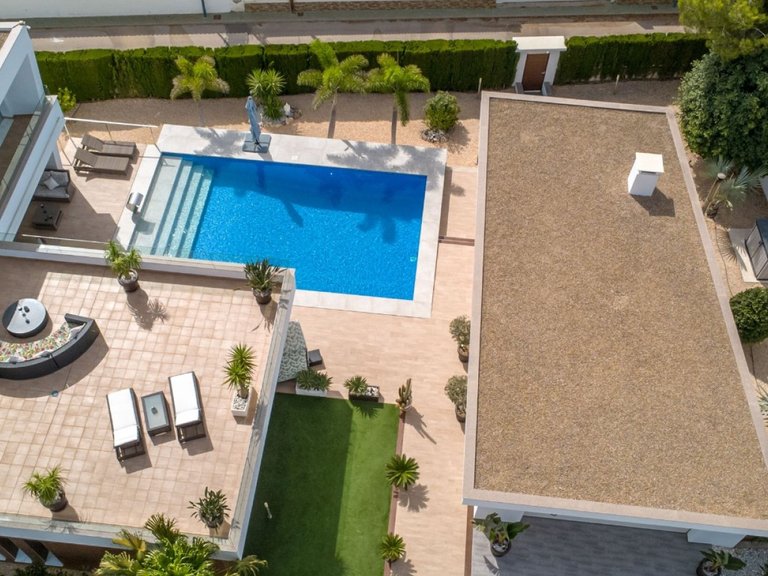 Villa for Sale in Pinar De Campoverde, Alicante 16