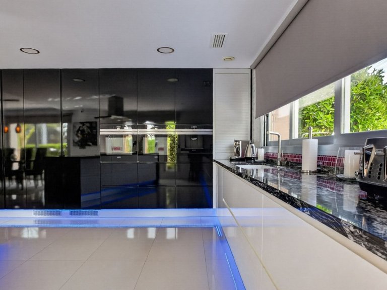 Villa for Sale in Pinar De Campoverde, Alicante 39