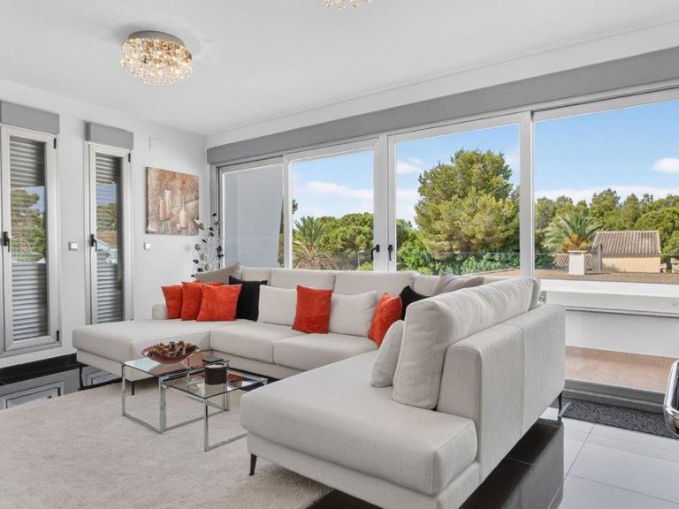 Villa for Sale in Pinar De Campoverde, Alicante 33
