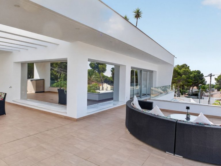Villa for Sale in Pinar De Campoverde, Alicante 15