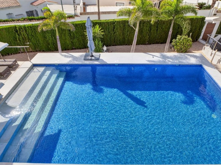 Villa for Sale in Pinar De Campoverde, Alicante 23