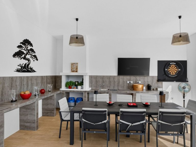 Villa for Sale in Pinar De Campoverde, Alicante 31