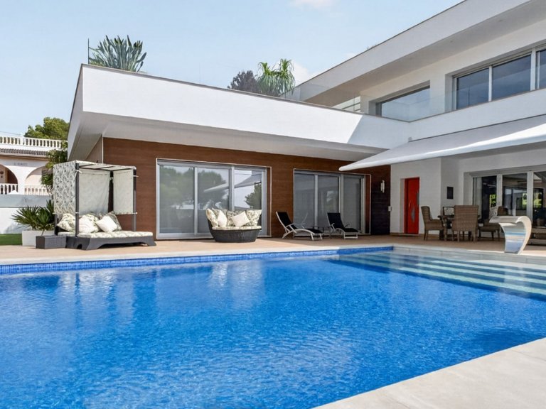 Villa for Sale in Pinar De Campoverde, Alicante 19