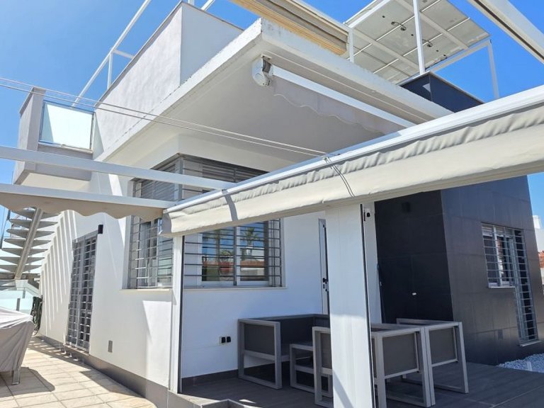 Villa for Sale in Rojales, Alicante 1
