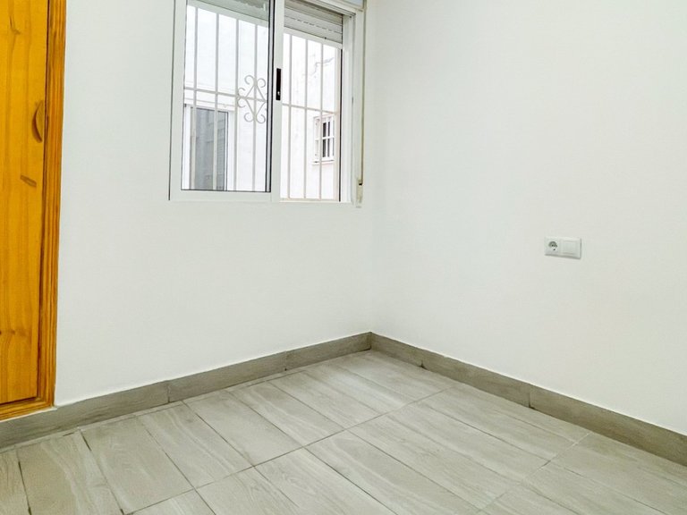 Apartment for Sale in Torrevieja, Alicante 11