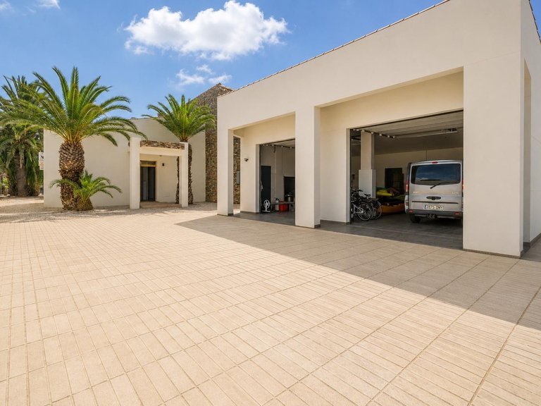 Villa for Sale in  El Carmoli Los Urrutias, Murcia 31