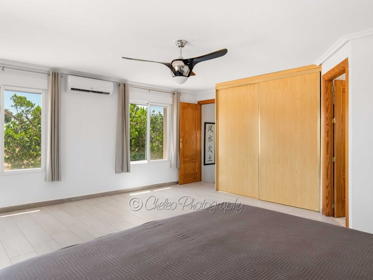 Villa for Sale in Catral, Alicante 14