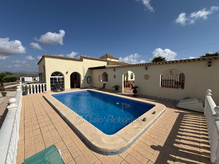 Villa for Sale in Catral, Alicante 43