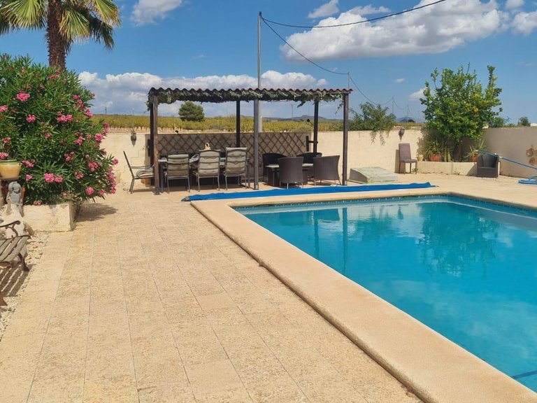 Country House for Sale in Lel, Alicante 40