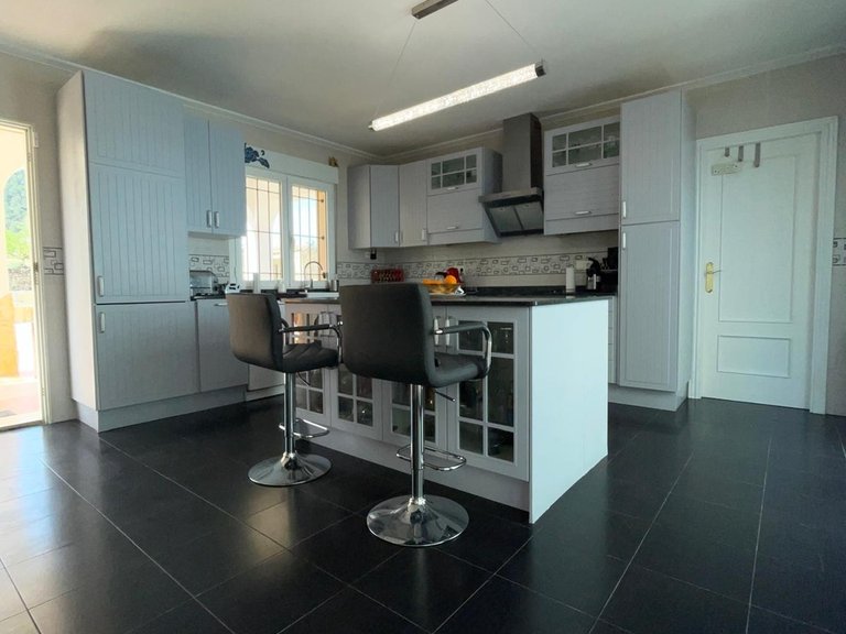Villa for Sale in Pinoso, Alicante 9