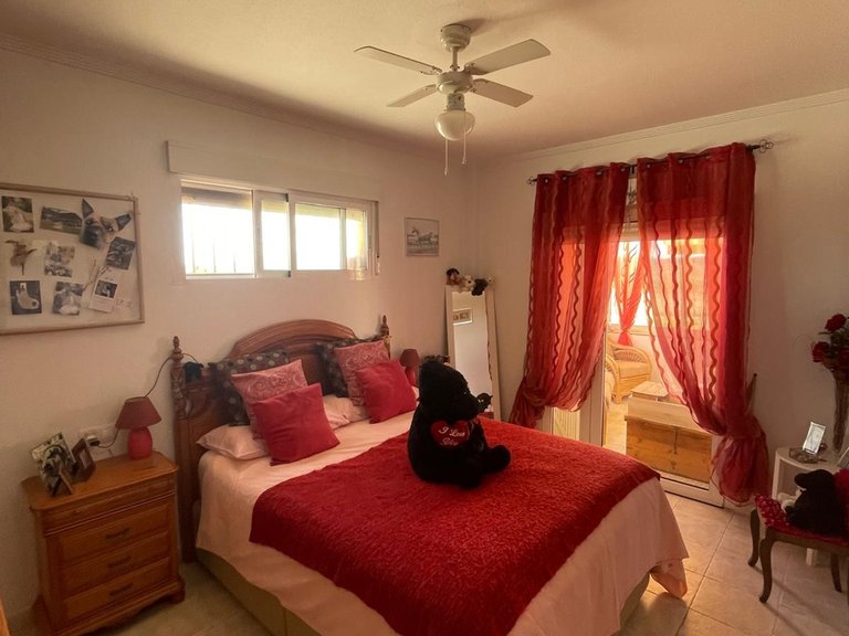 Villa for Sale in Pinoso, Alicante 16