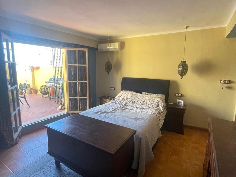 Town House for Sale in Pinoso, Alicante 39
