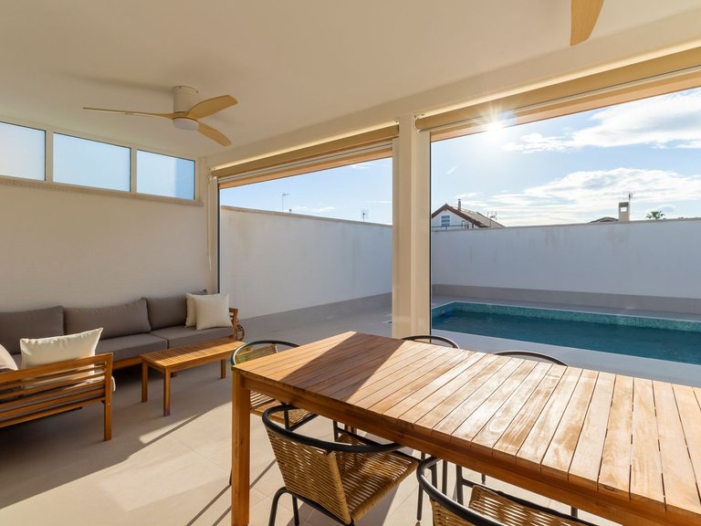 Villa for Sale in Costa Blanca Torrevieja, Alicante 11
