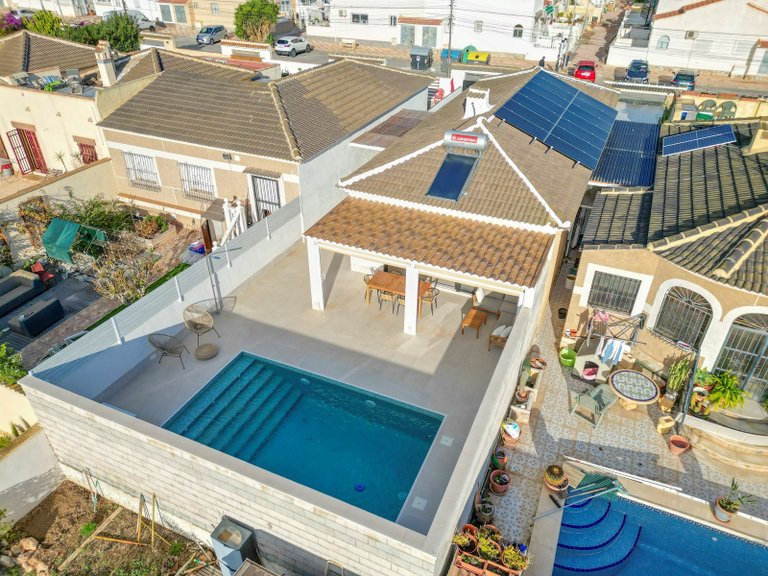 Villa for Sale in Costa Blanca Torrevieja, Alicante 20