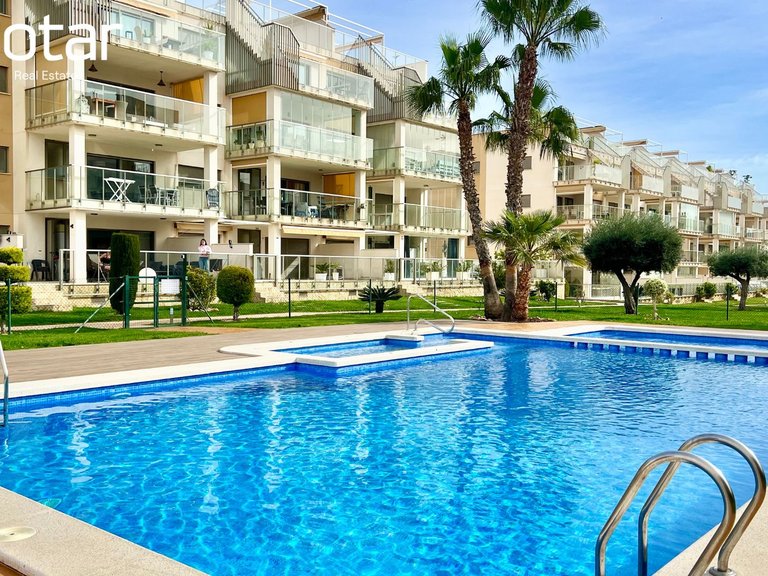 Apartment for Sale in Costa Blanca Villamartin, Alicante 1