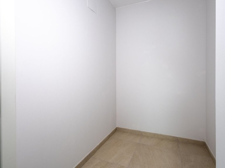 Apartment for Sale in Costa Blanca Playa Flamenca, Alicante 16