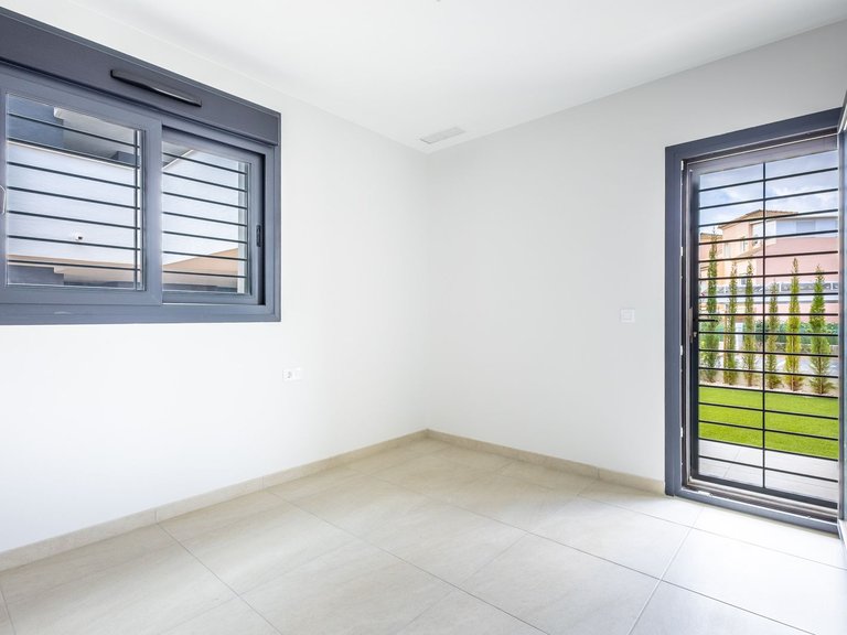 Apartment for Sale in Costa Blanca Playa Flamenca, Alicante 20