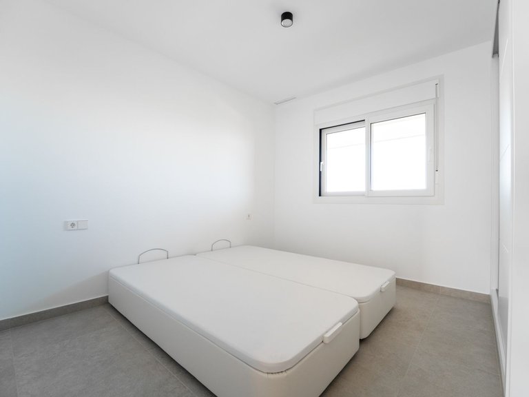 Apartment for Sale in Costa Blanca Playa Flamenca, Alicante 14