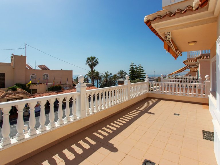Villa for Sale in Costa Blanca Torrevieja, Alicante 48