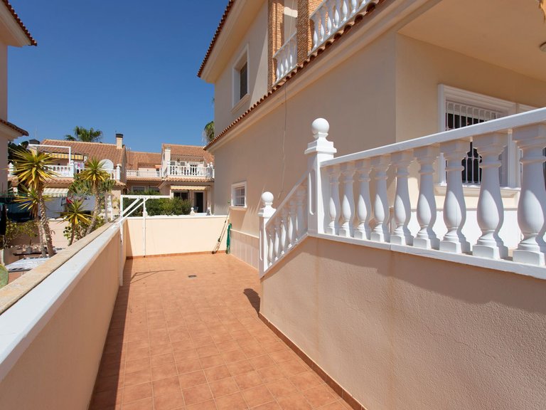 Villa for Sale in Costa Blanca Torrevieja, Alicante 8