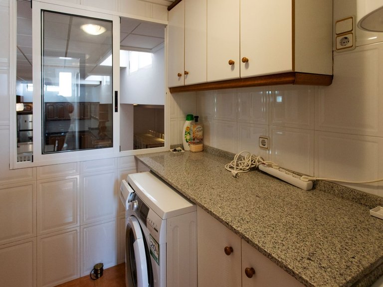 Villa for Sale in Costa Blanca Torrevieja, Alicante 40