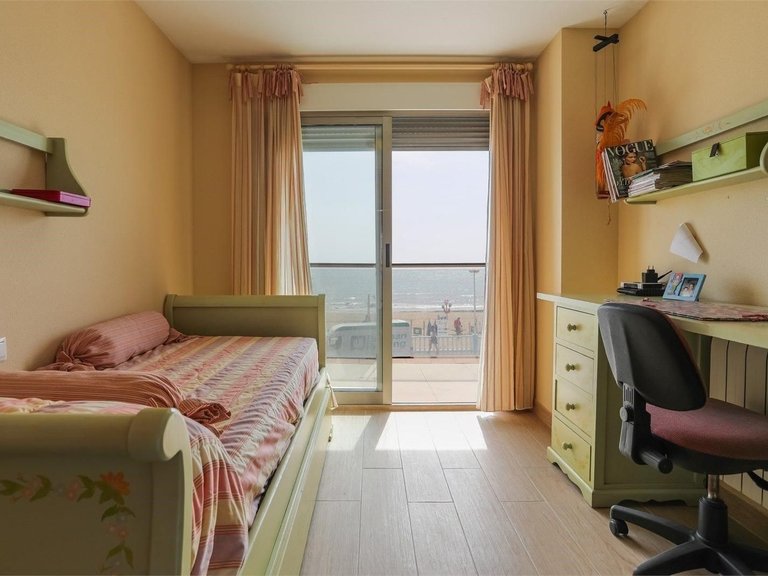 Apartment for Sale in Costa Blanca Torrevieja, Alicante 11